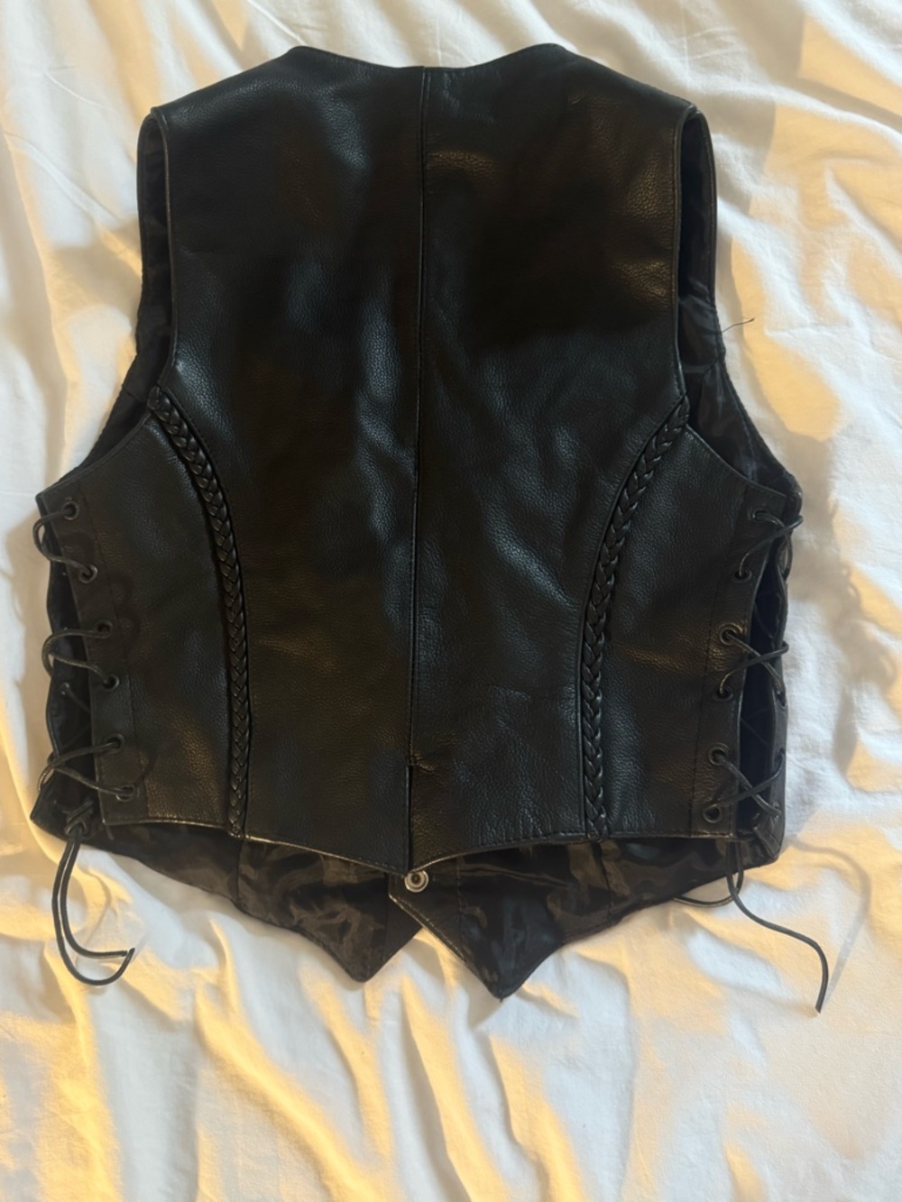 Black Leather Braided Lace-Up Vest - - Picture 4 of 6